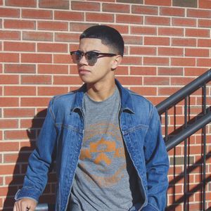 Meet your Posher, Sam